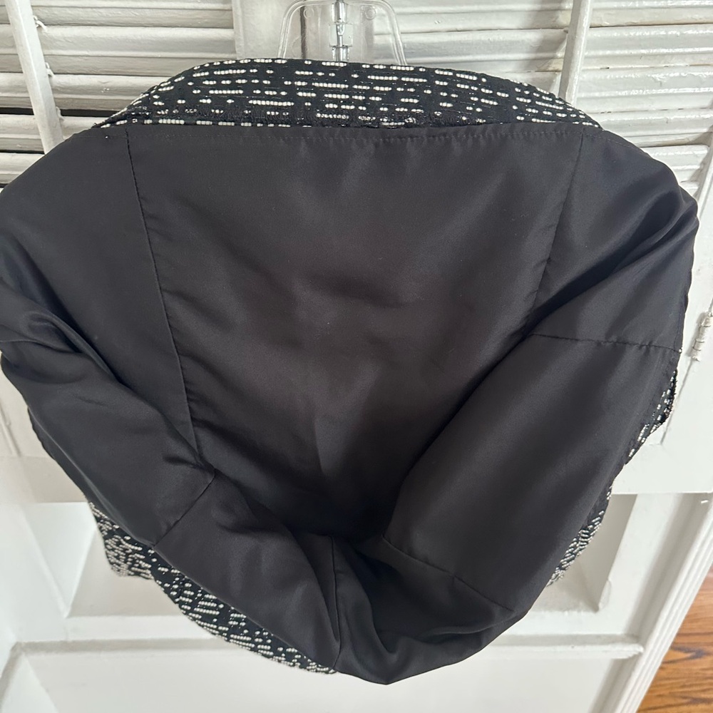 Forever 21 Black and White Abstract Dress - Picture 6 of 7